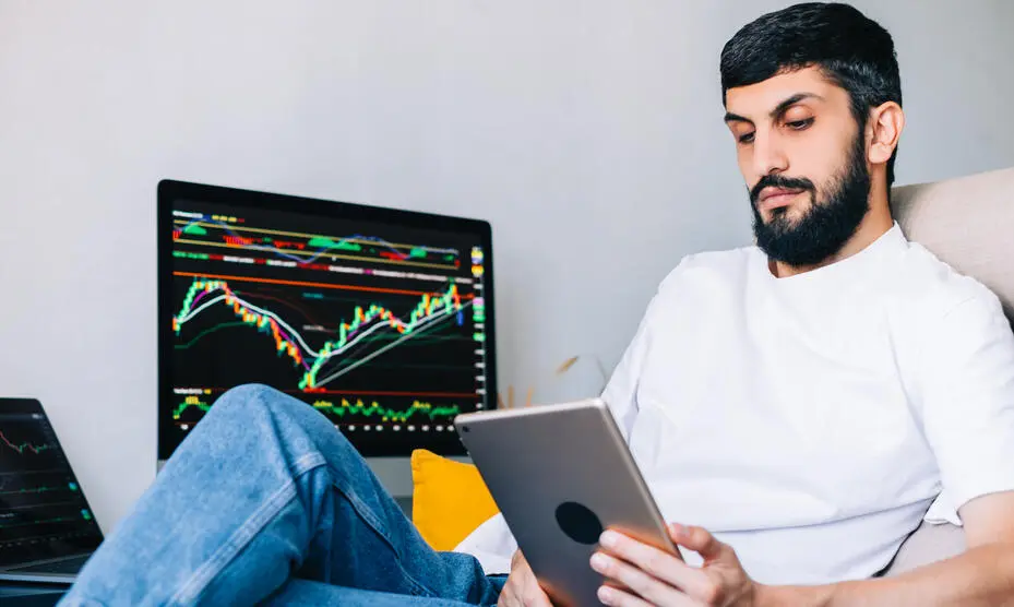 Comparison of Free Vs. Paid Online Stock Market Courses Comparison of Free Vs. Paid Online Stock Market Courses